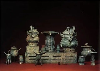 2020年中国文物机构数量、从业人员数量、藏品、举办展览及接待观众人数分析[图]