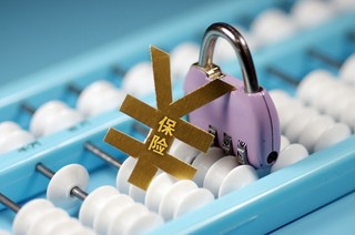 2021年中国财产保险公司责任保险保费收入、保险金额及保单数量分析[图]